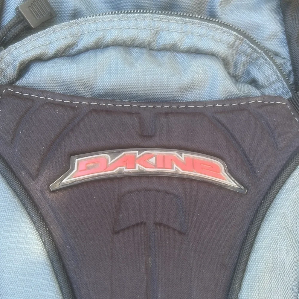 Dakine nomad pack